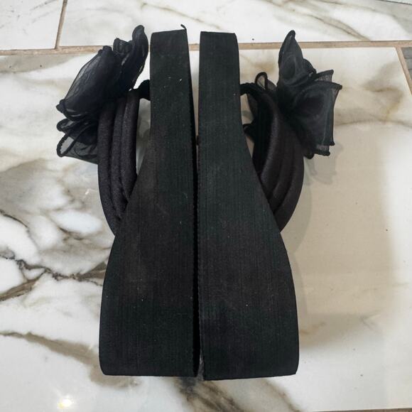 Y2K Black Wedge Heel Thong Sandals Mesh Bow Size 39EU, 8.5-9 US Retro Throw Back - Picture 9 of 10